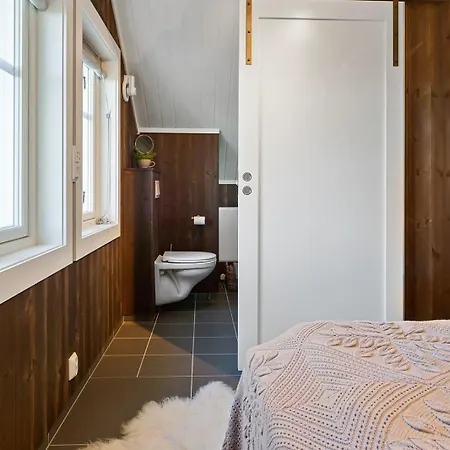 Mjosli Lodge - Jacuzzi & Konferanse - 30 Min Osl Guest house Eina