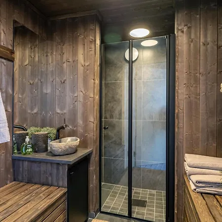 Mjosli Lodge - Jacuzzi & Konferanse - 30 Min Osl Guest house 4*